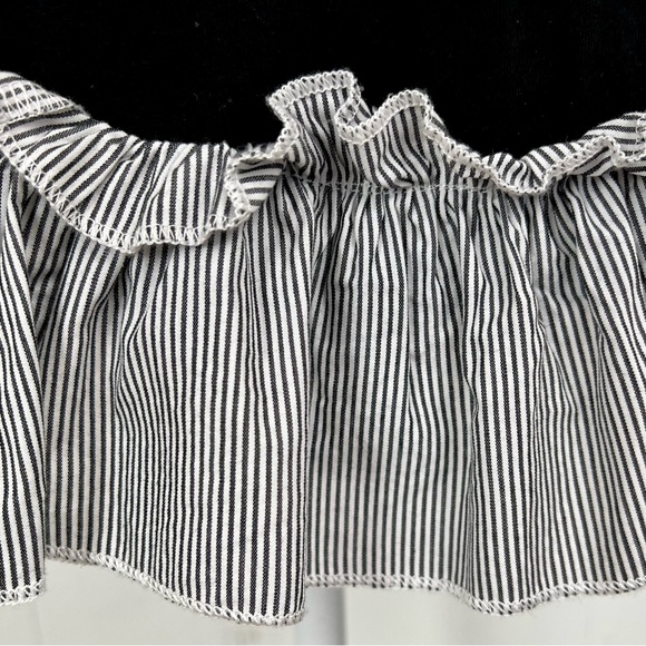 NICOLE MILLER NEW YOURK Super Cute High/ Low Ruffled Hem Short Sleeve Shirt - Picture 6 of 11